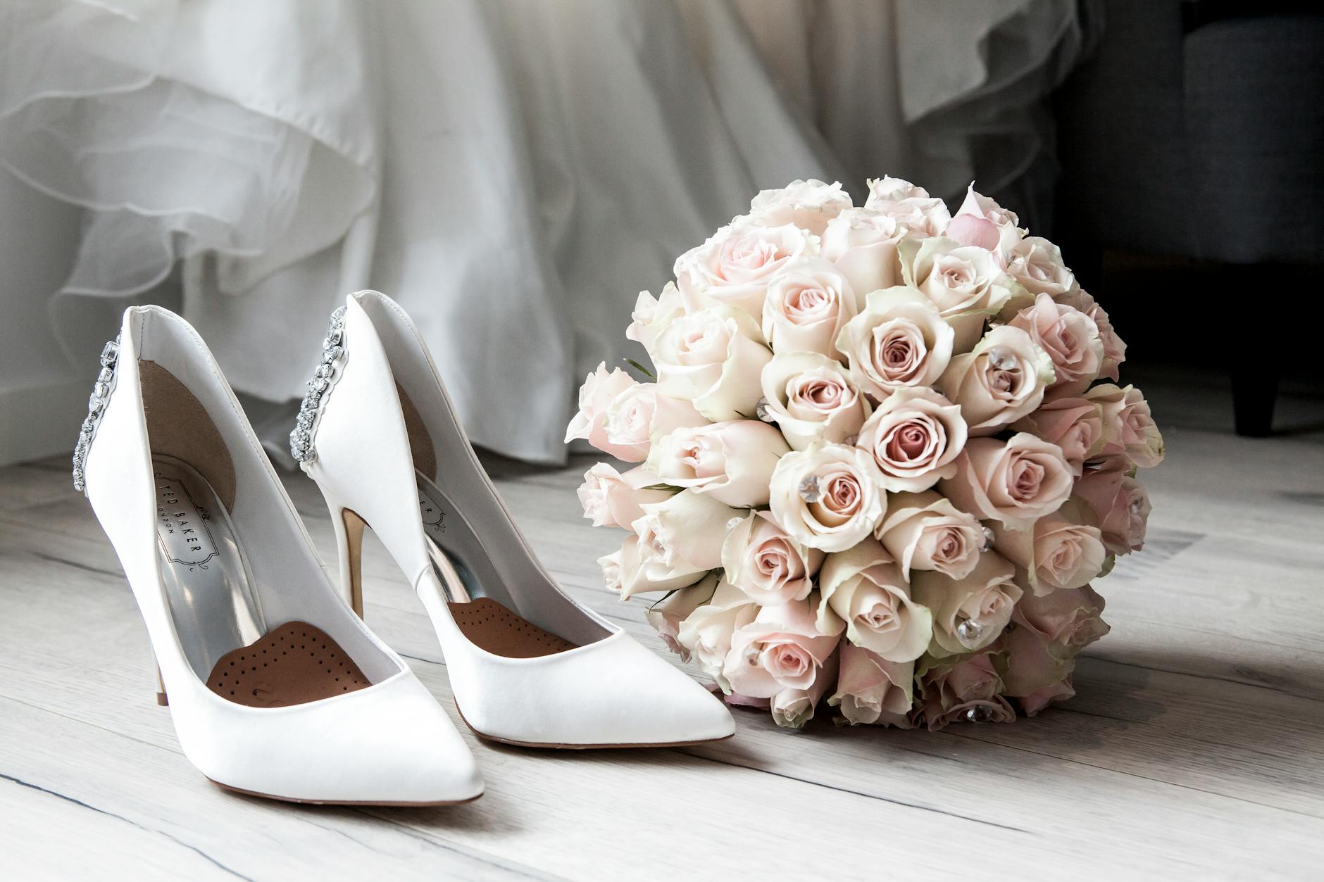 Elegant bridal heels for a wedding day look